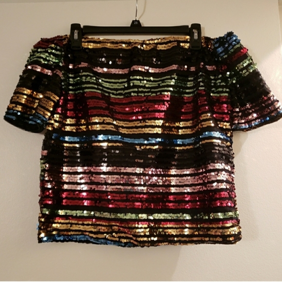 Top - Picture 3 of 4